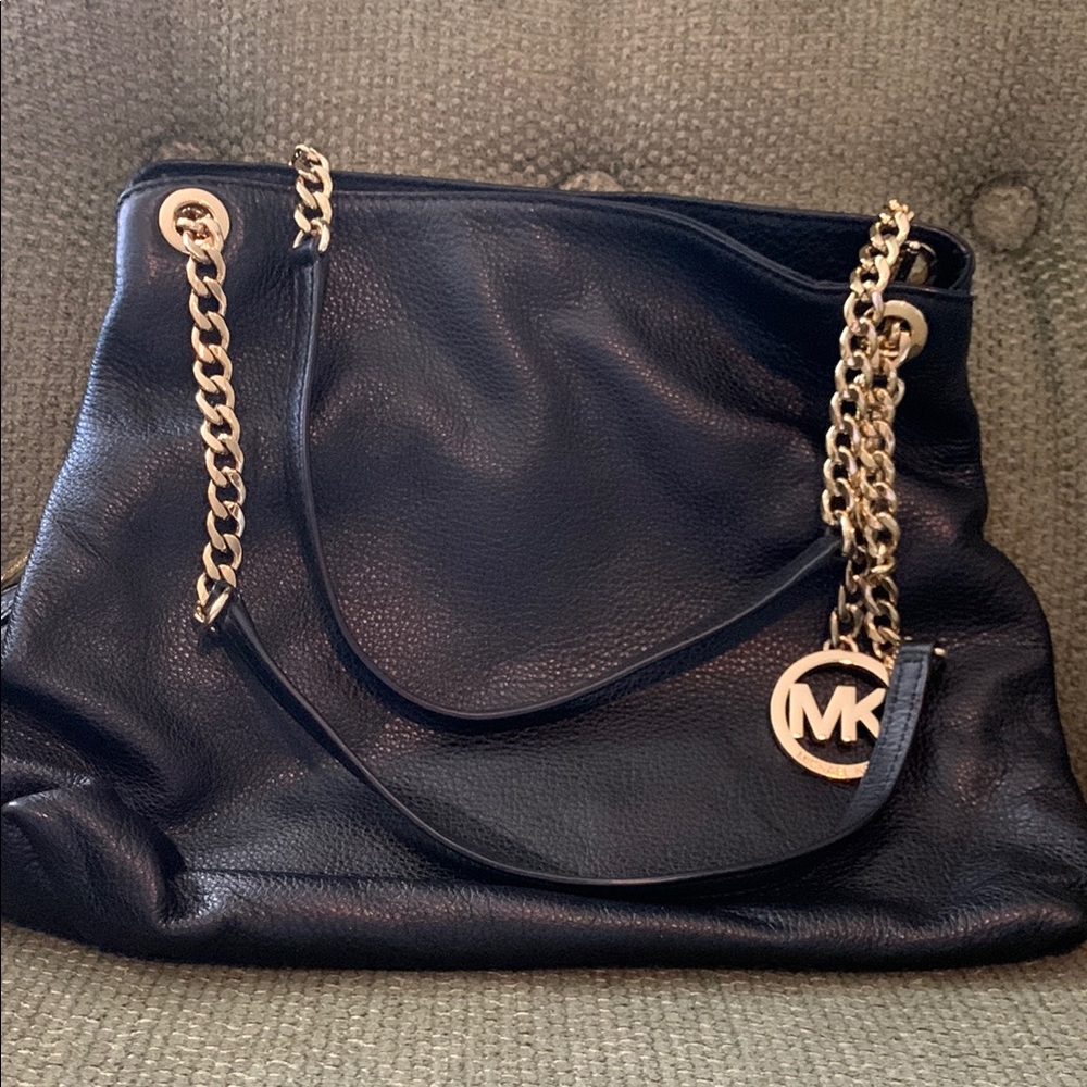 Michael Kors Black Leather Shoulder Bag - Picture 4 of 15